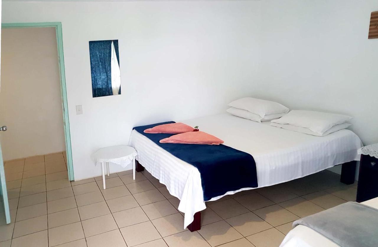 Bed and Breakfast Flying Annie Moa à Neiafu Extérieur photo